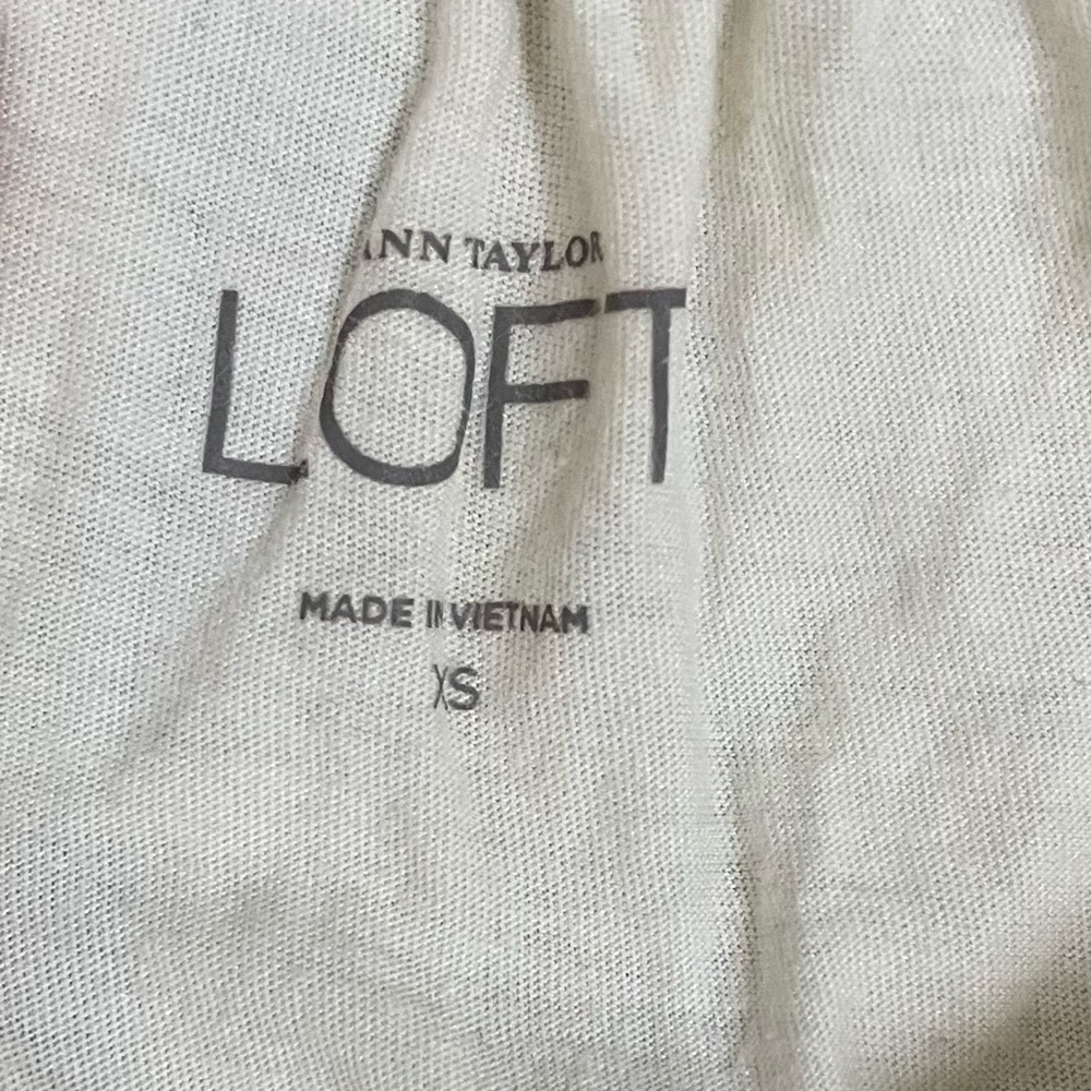 LOFT cotton blend ivory top - XS - Picture 3 of 3